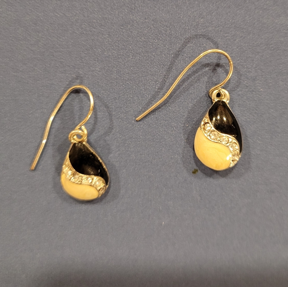 Black and white drop earrings with stone detail